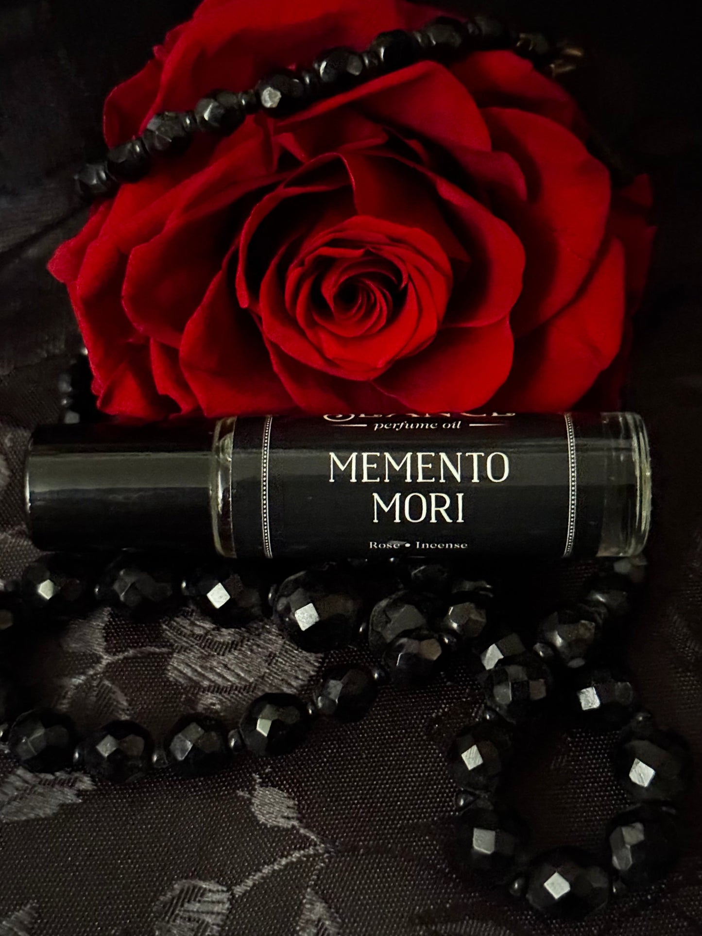 Memento Mori (incense & rose)