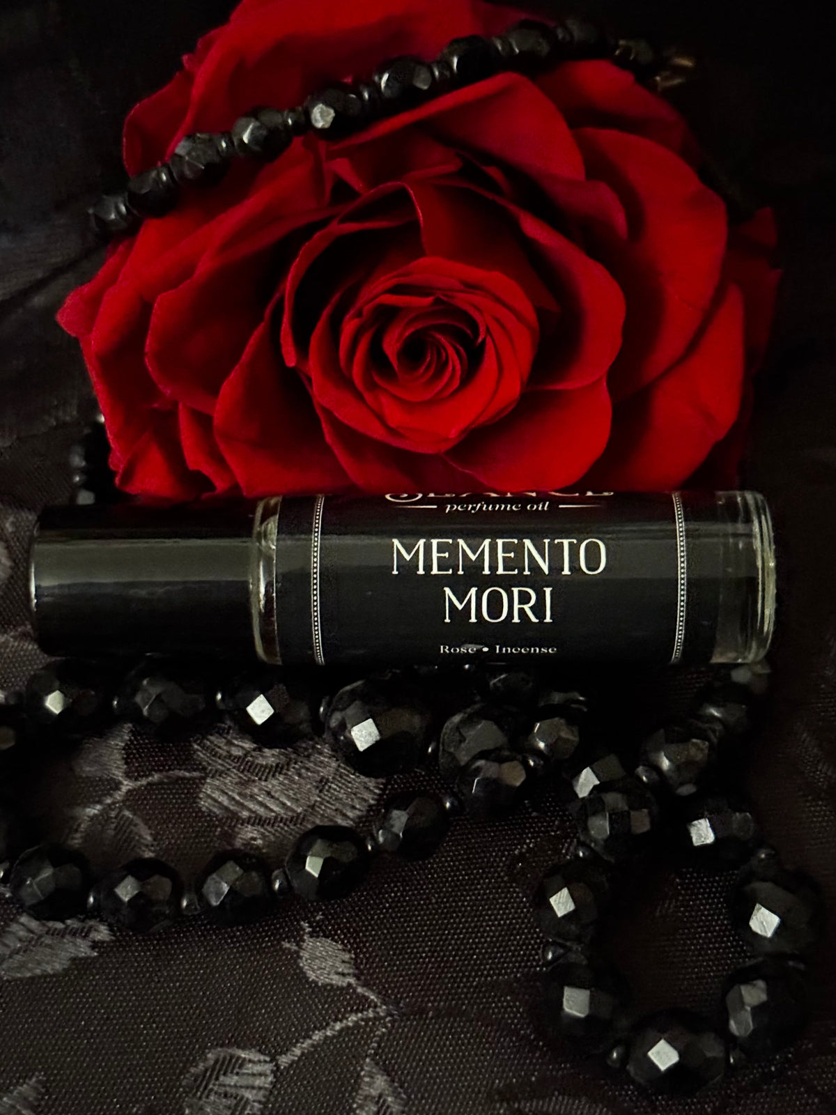 Memento Mori (incense & rose)