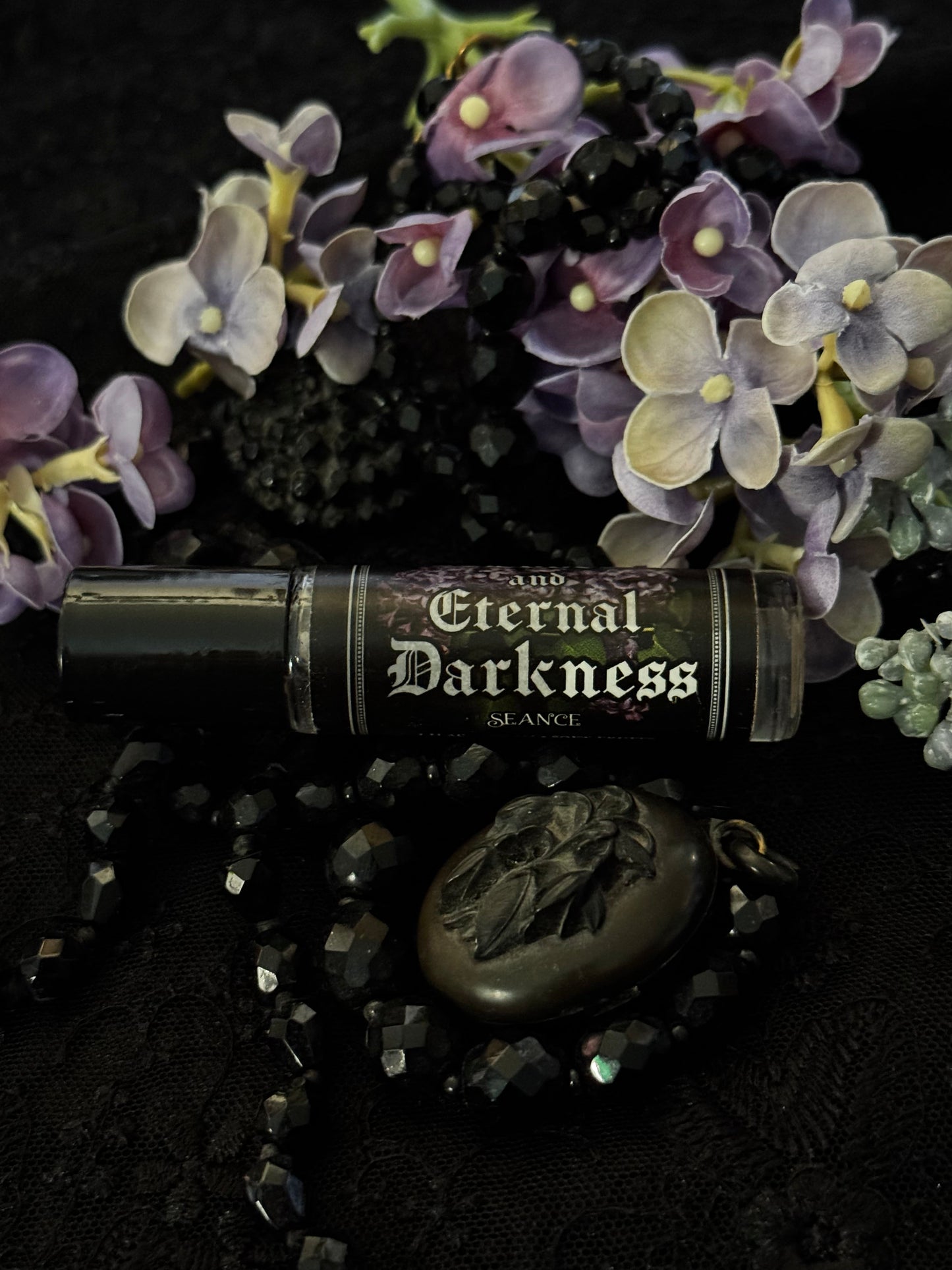 Eternal Darkness (lilac & cream)