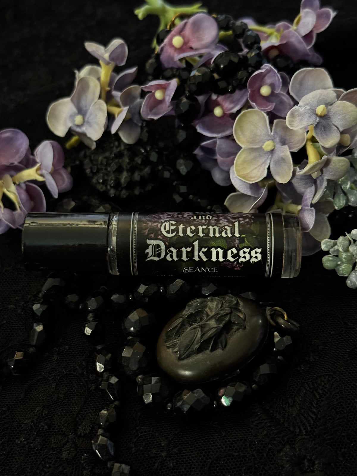 Eternal Darkness (lilac & cream)
