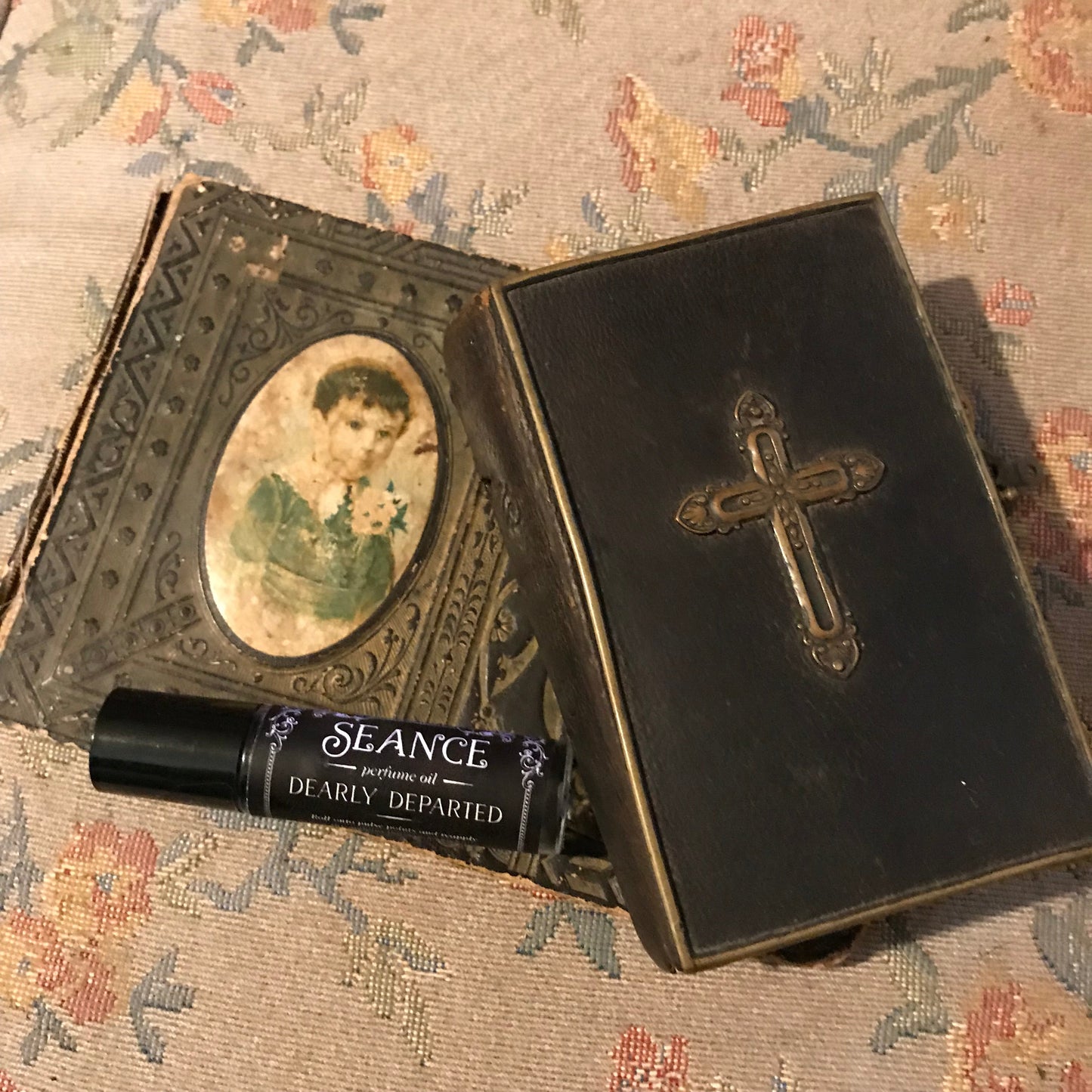 Dearly Departed (dirt & florals)