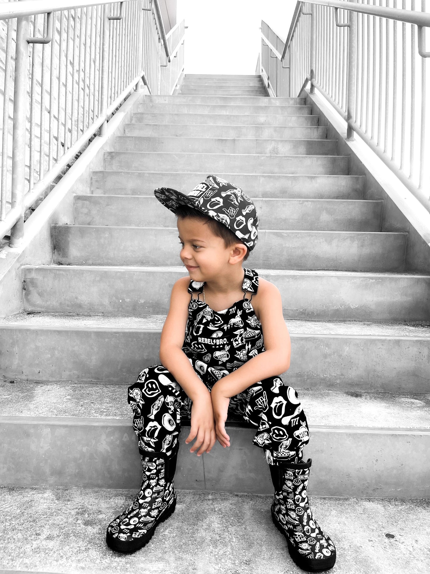 Classic Midi Rain Boot in Cool Kid [Midnight Edition]