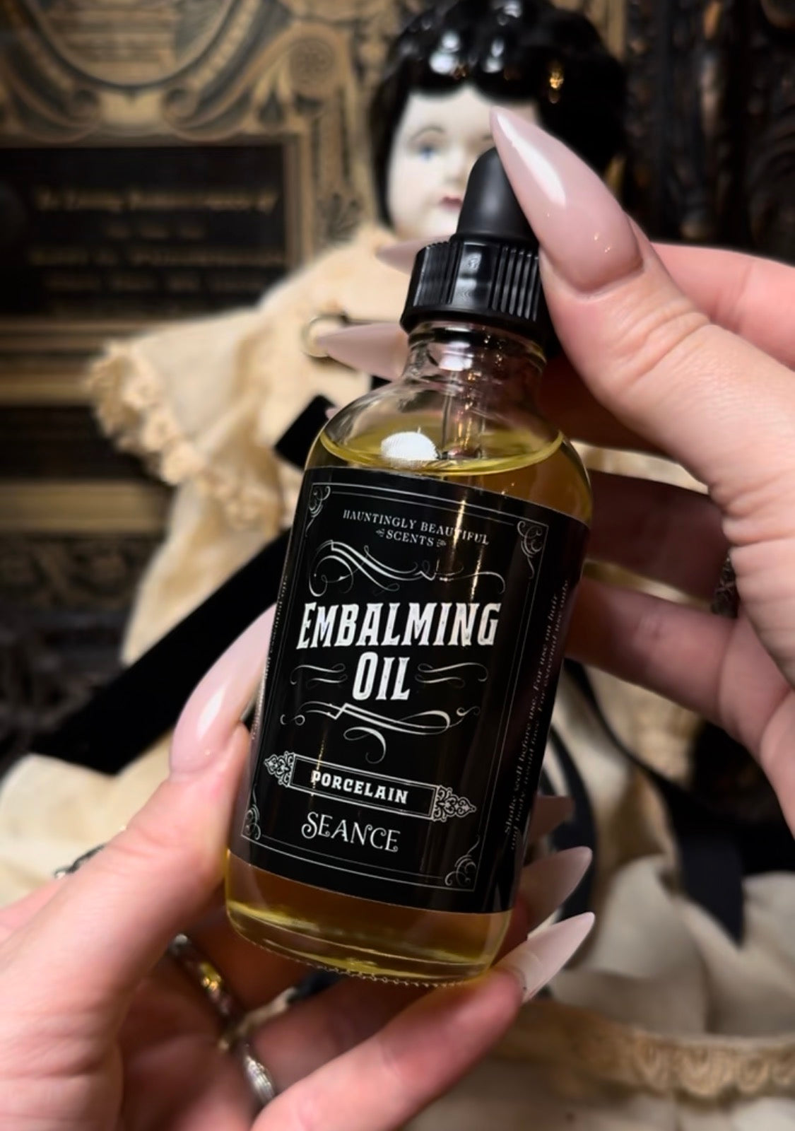 Porcelain - Embalming Lotion Oil (vanilla & walnut)