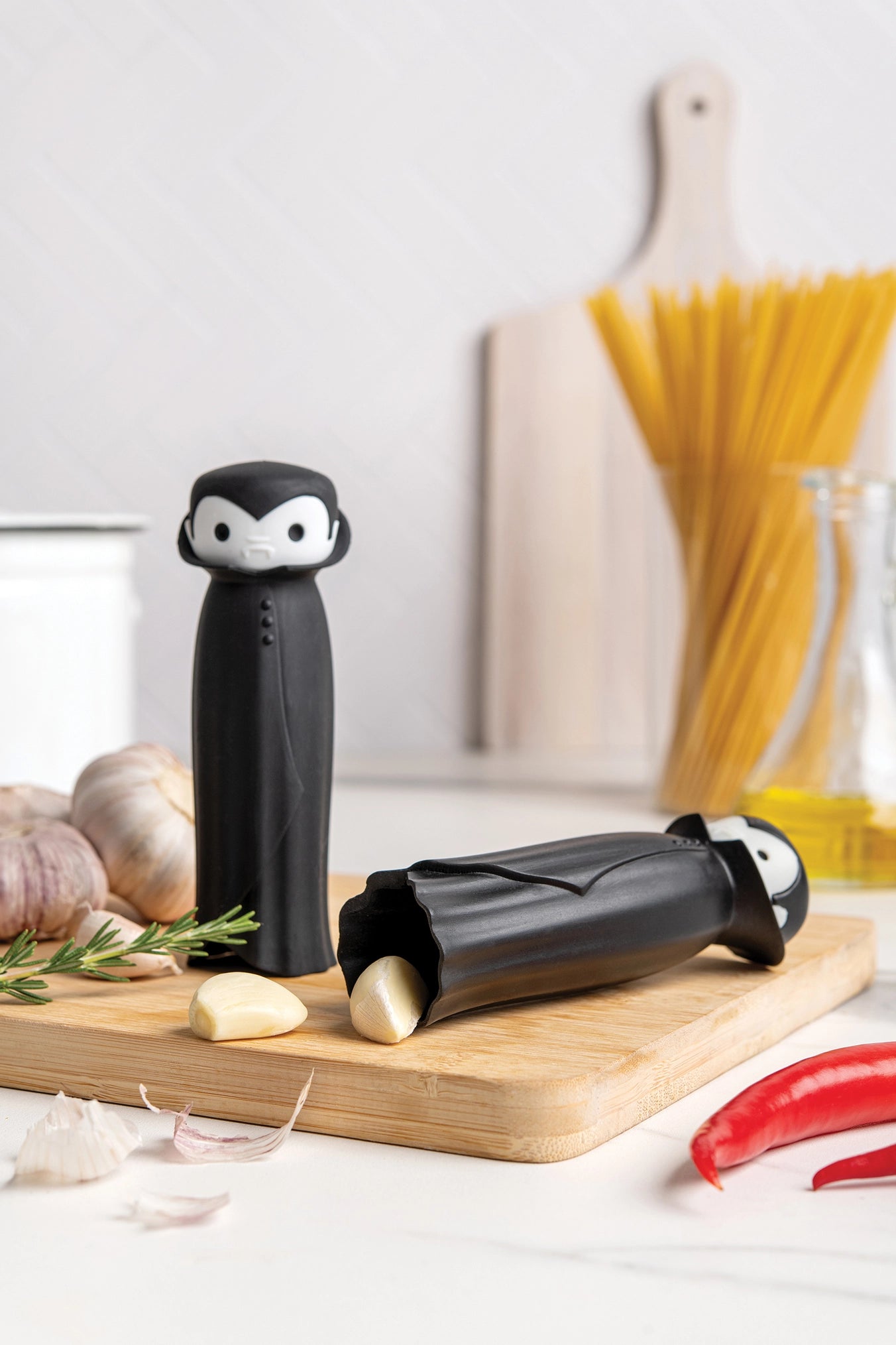 Drac 'N Roll Garlic Peeler