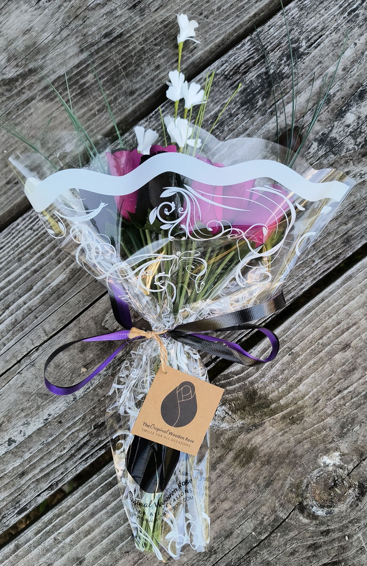 Halloween Wooden Rose Bouquet – Black & Violet