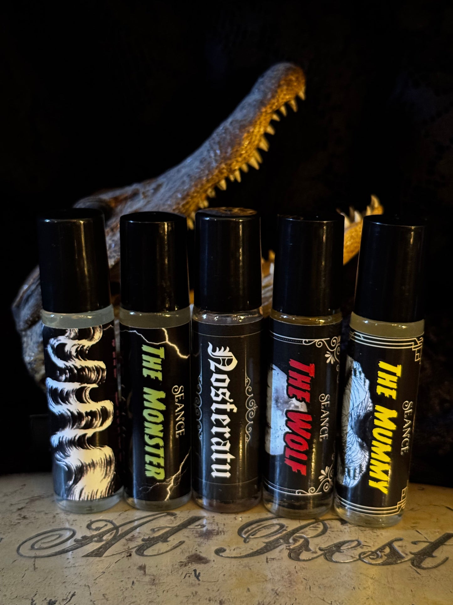 The Wolf (forest & musk)