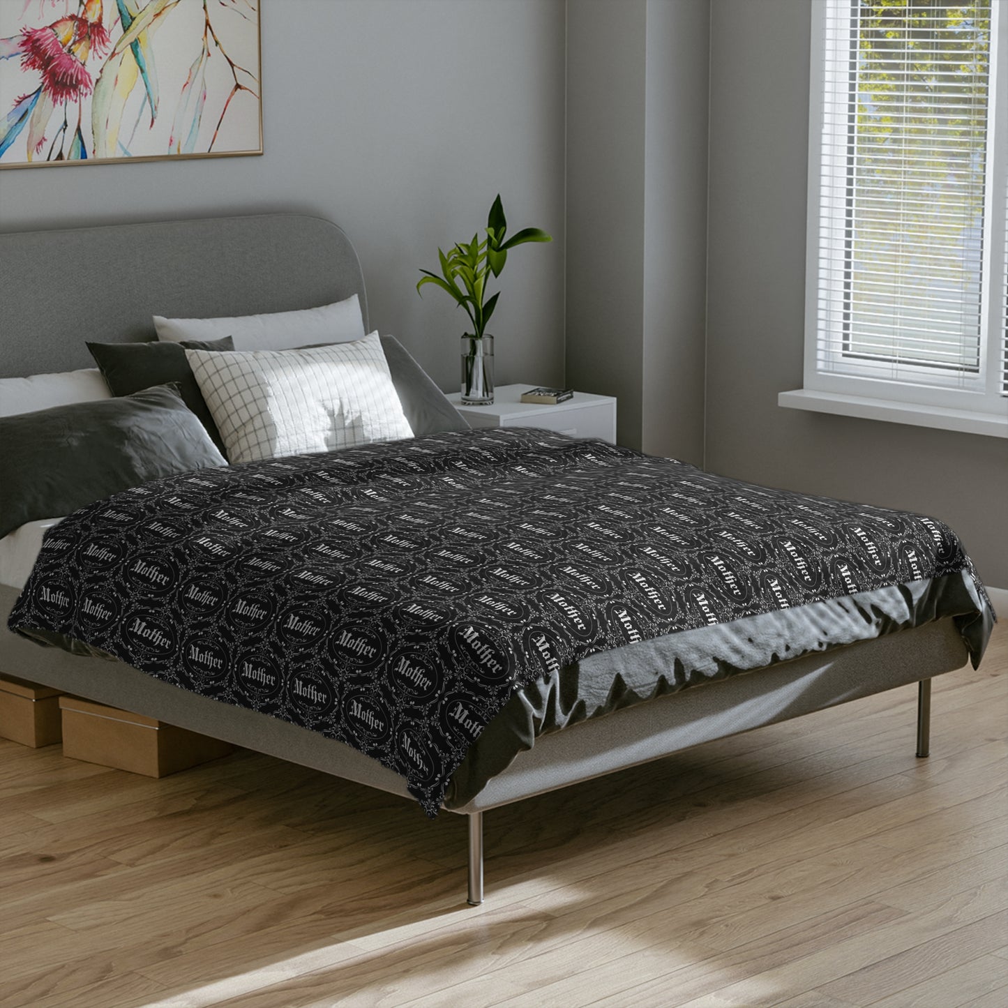 Victoriana Mother Velveteen Microfiber Blanket (Multiple Sizes)