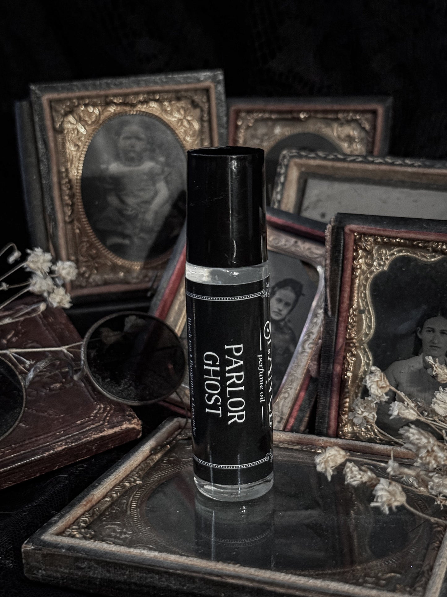 Parlor Ghost (bergamot, black tea, lavender)