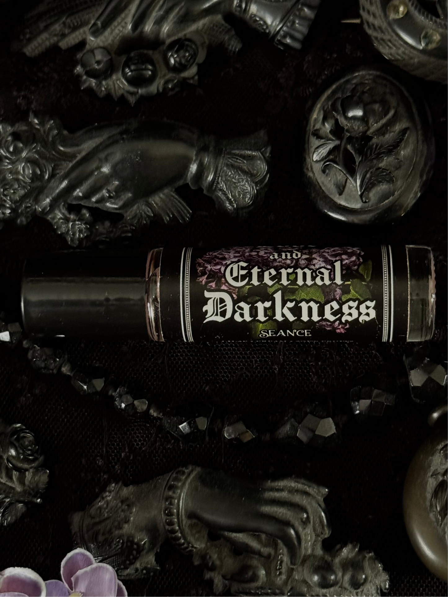 Eternal Darkness (lilac & cream)