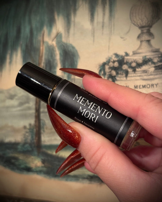 Memento Mori (incense & rose)
