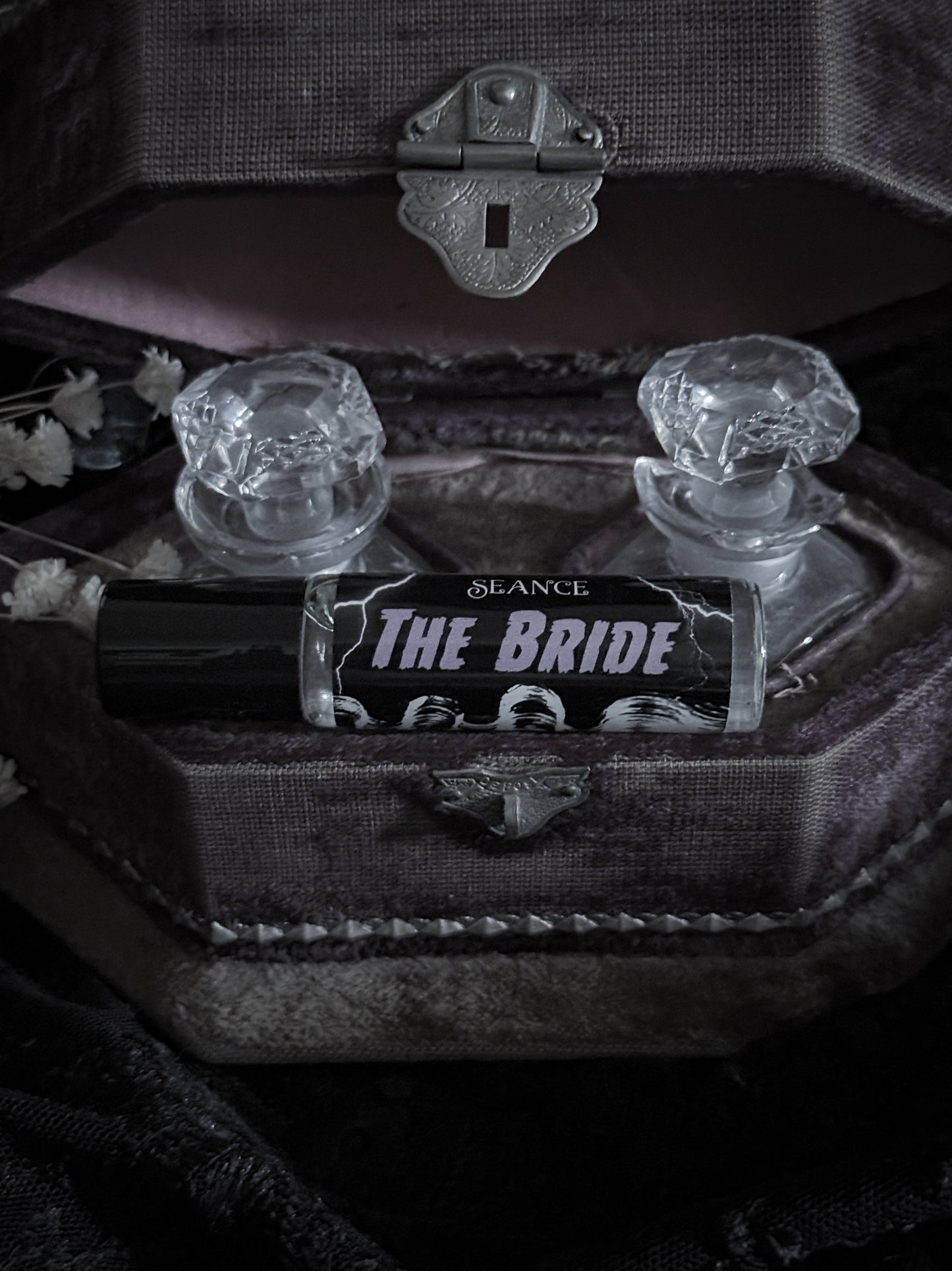 The Bride (lavender & black amber)