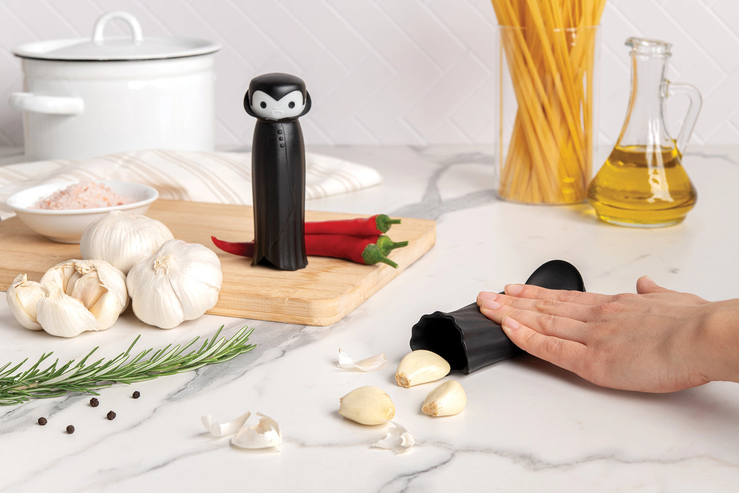 Drac 'N Roll Garlic Peeler