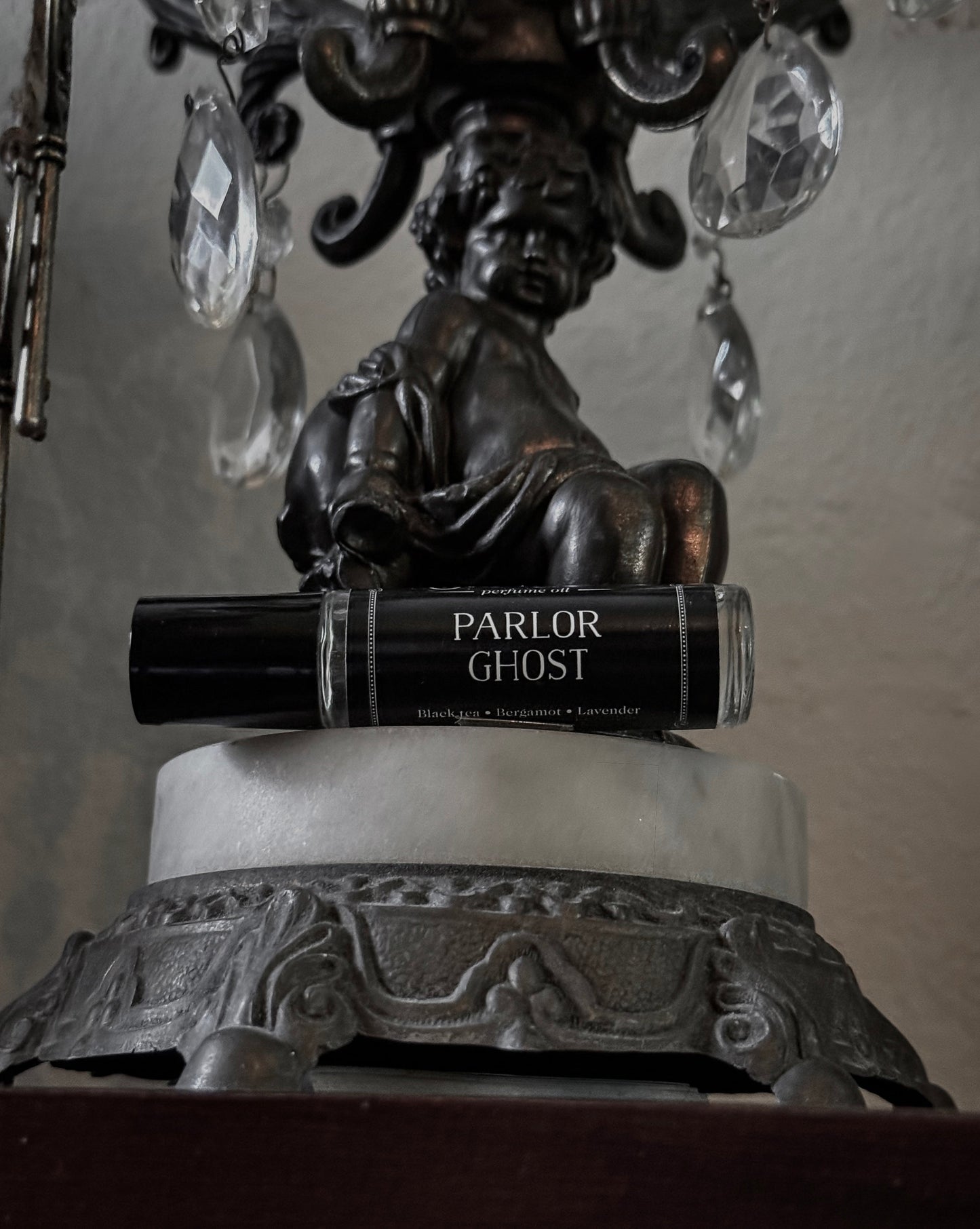 Parlor Ghost (bergamot, black tea, lavender)