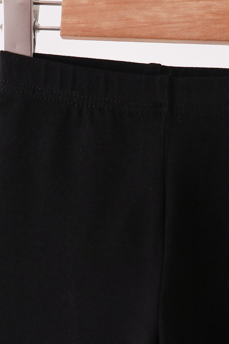 Black scalloped leggings