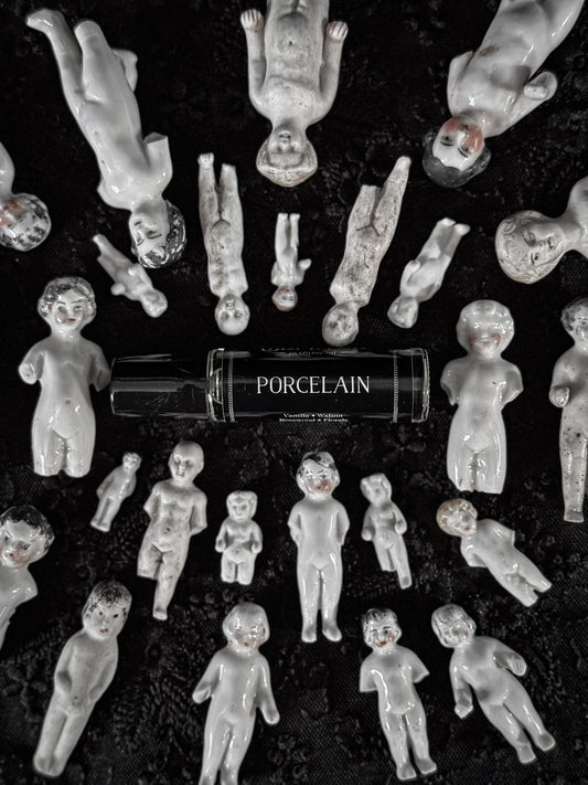 Porcelain (vanilla & walnut )