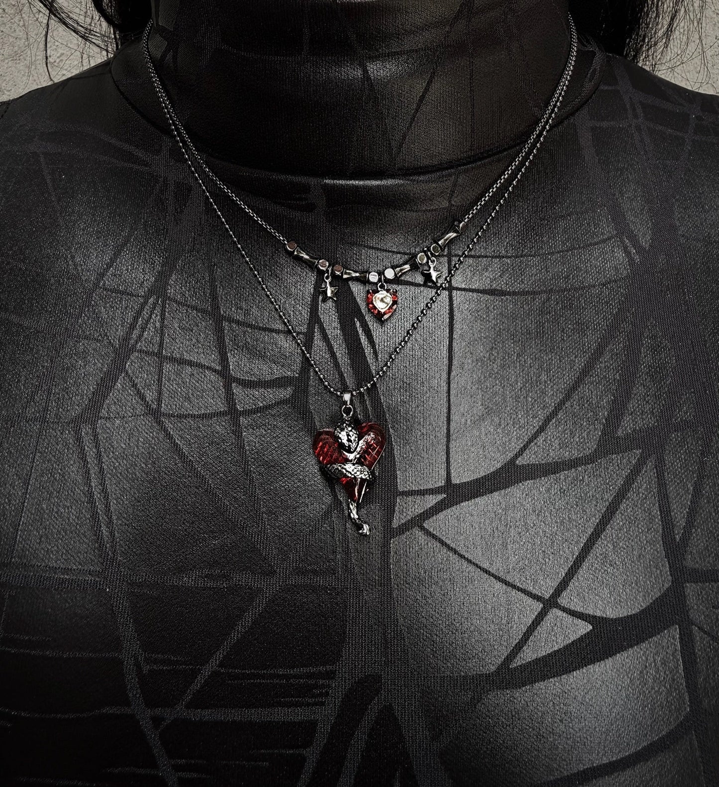 Coeur Serpent Necklace