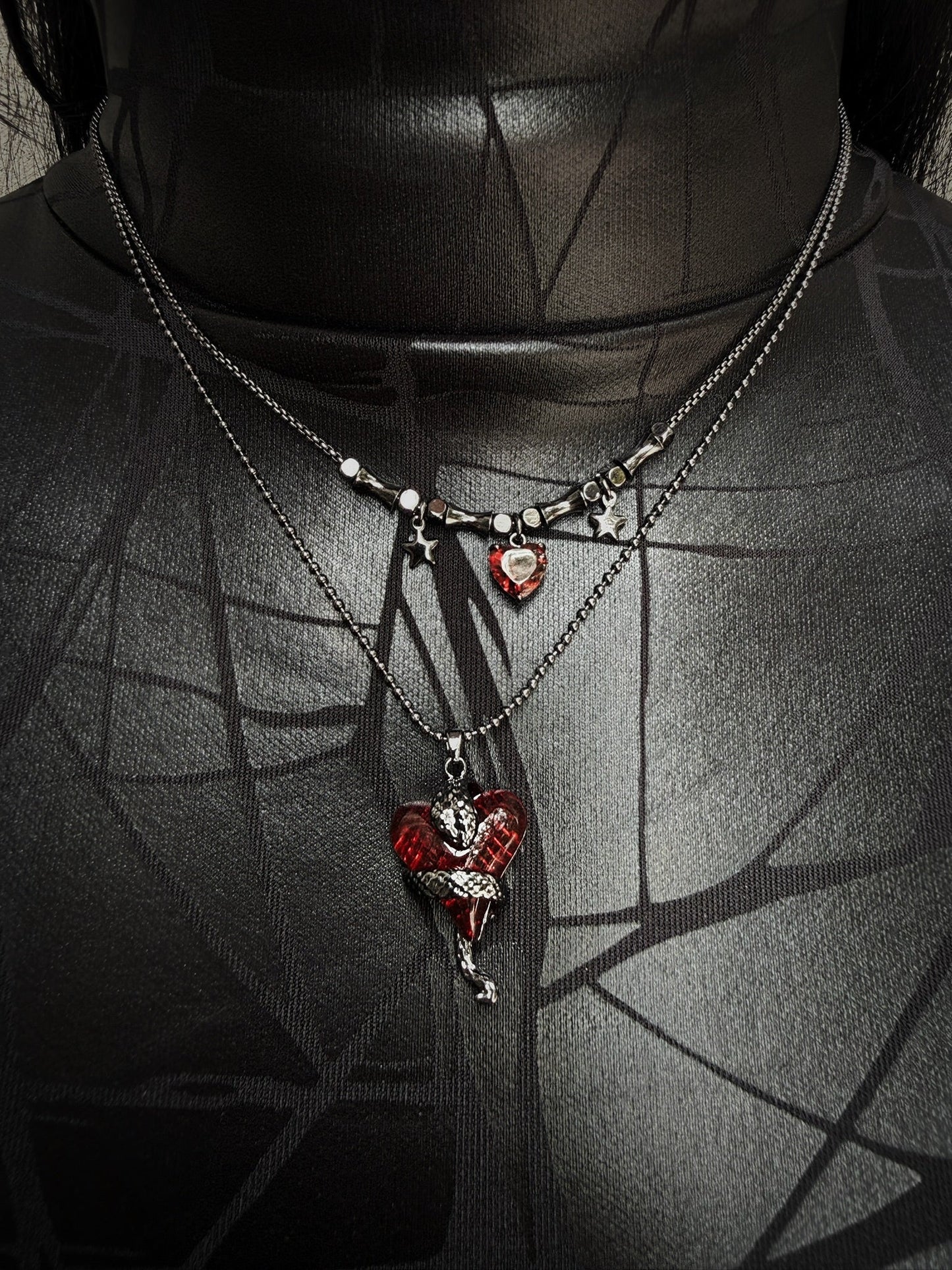 Coeur Serpent Necklace