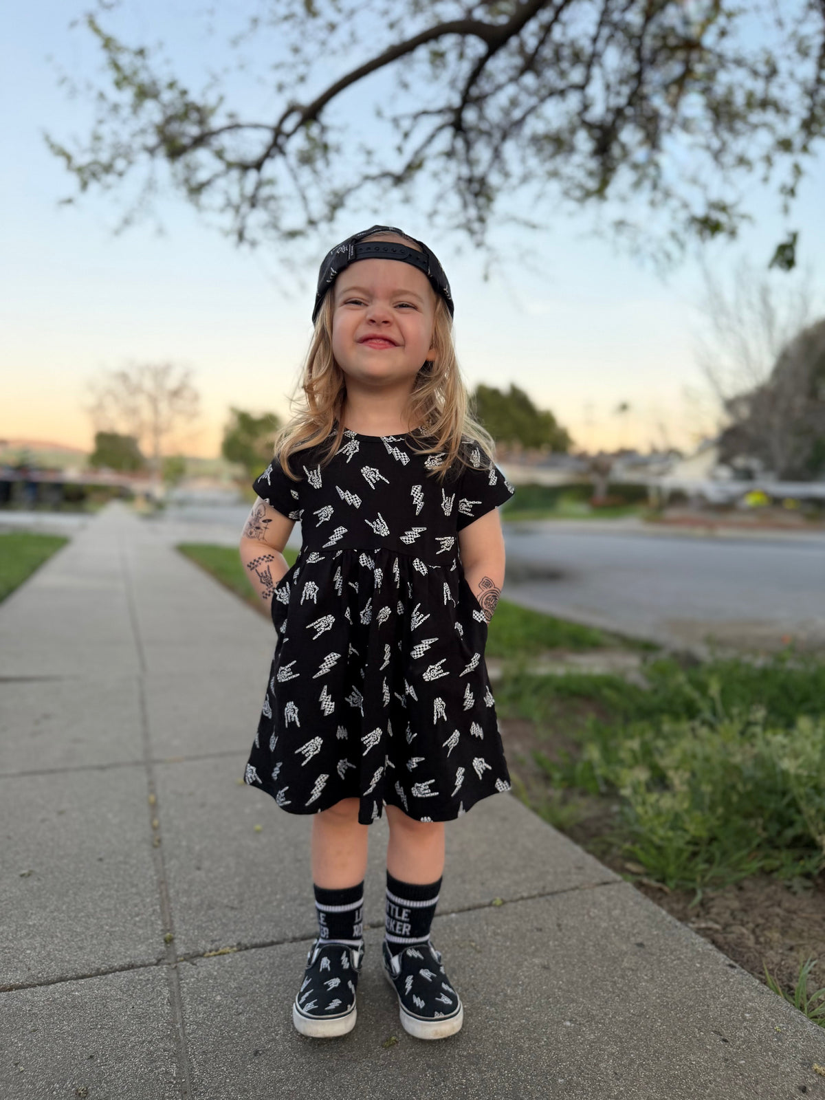 Bolted Bones Dress – Black
