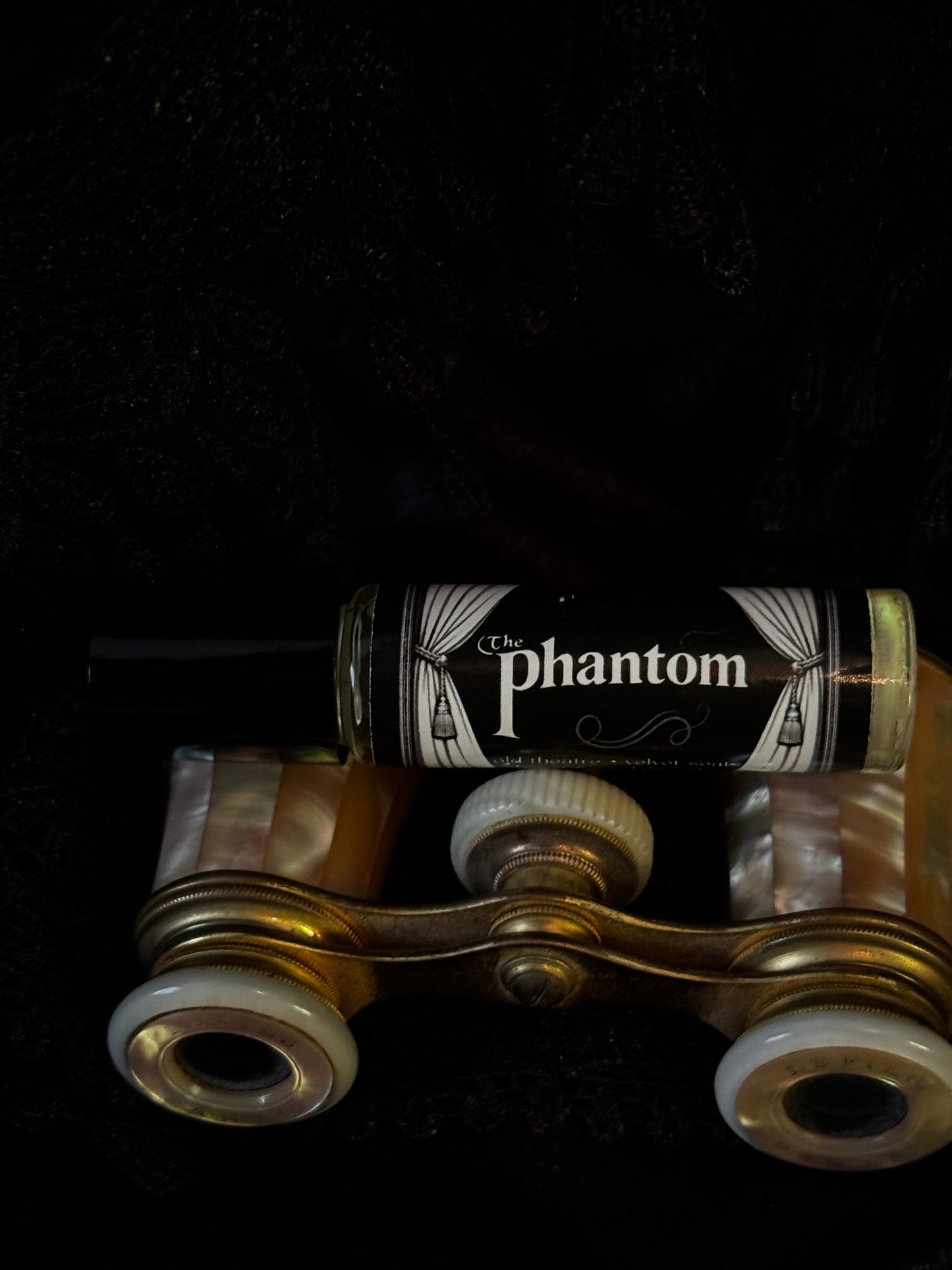 The Phantom- (rose, sandalwood, bourbon, velvet seats)