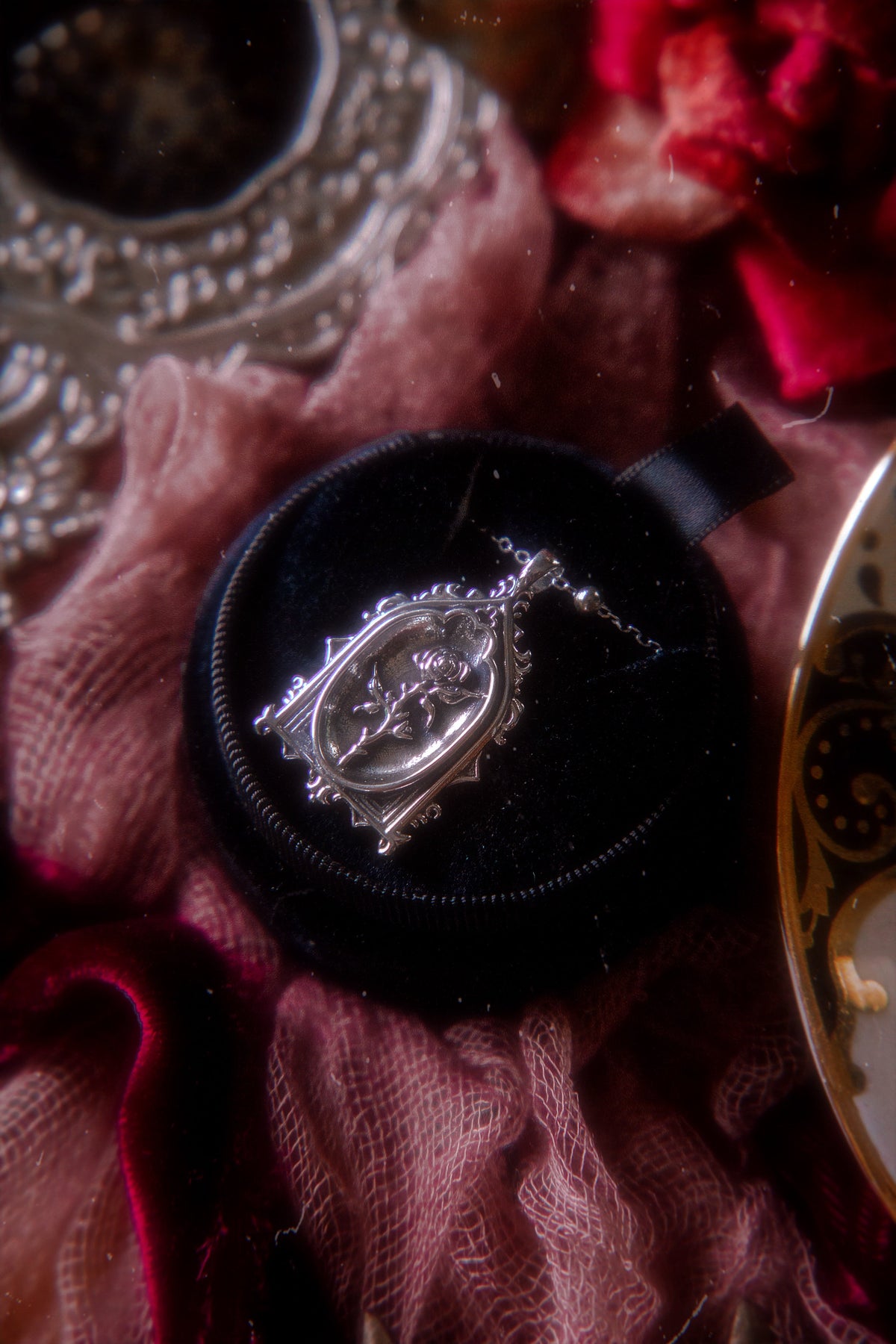 The "Lenore's Tomb” Curio Necklace