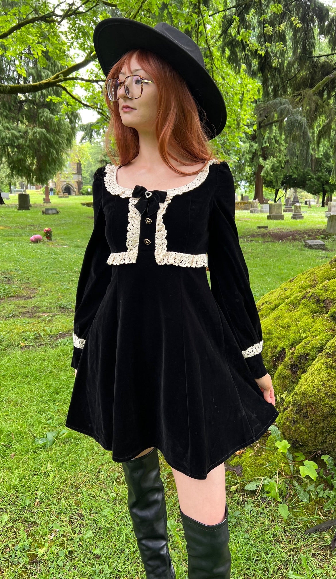 Sabrina - Luscious 60s style Velvet mini dress - READY TO SHIP