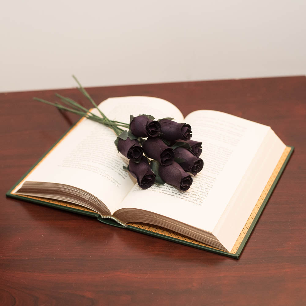 Black Closed Bud Roses 8-Pack