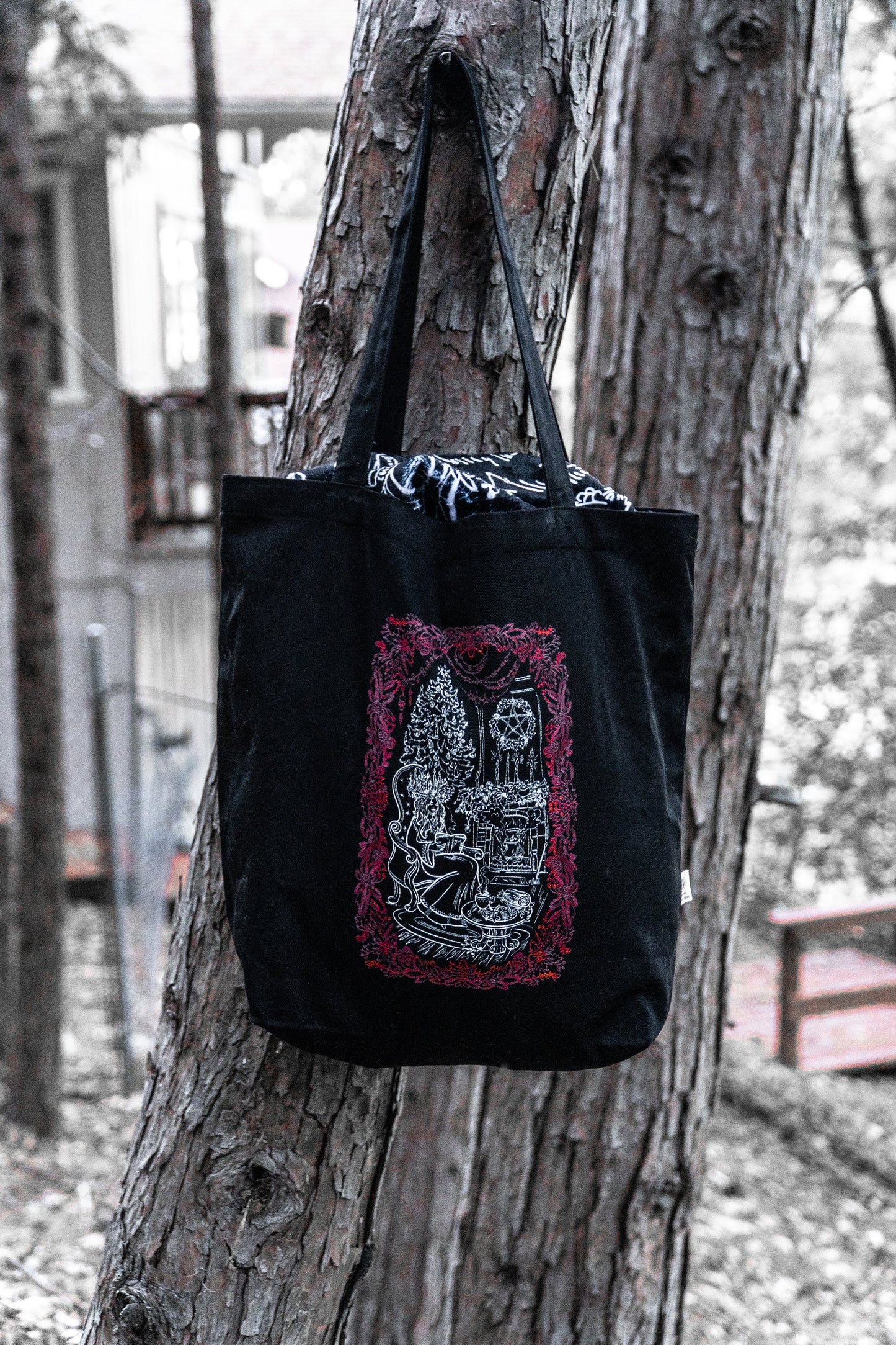 Yule Witch Tote Bag