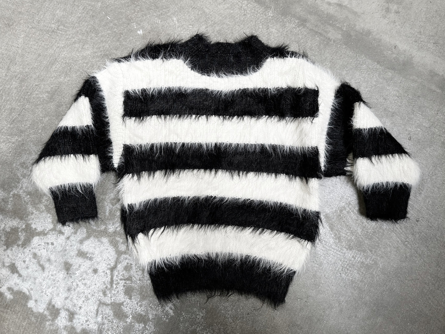 Showtime Fuzzy Sweater (Toddlers/Kids)