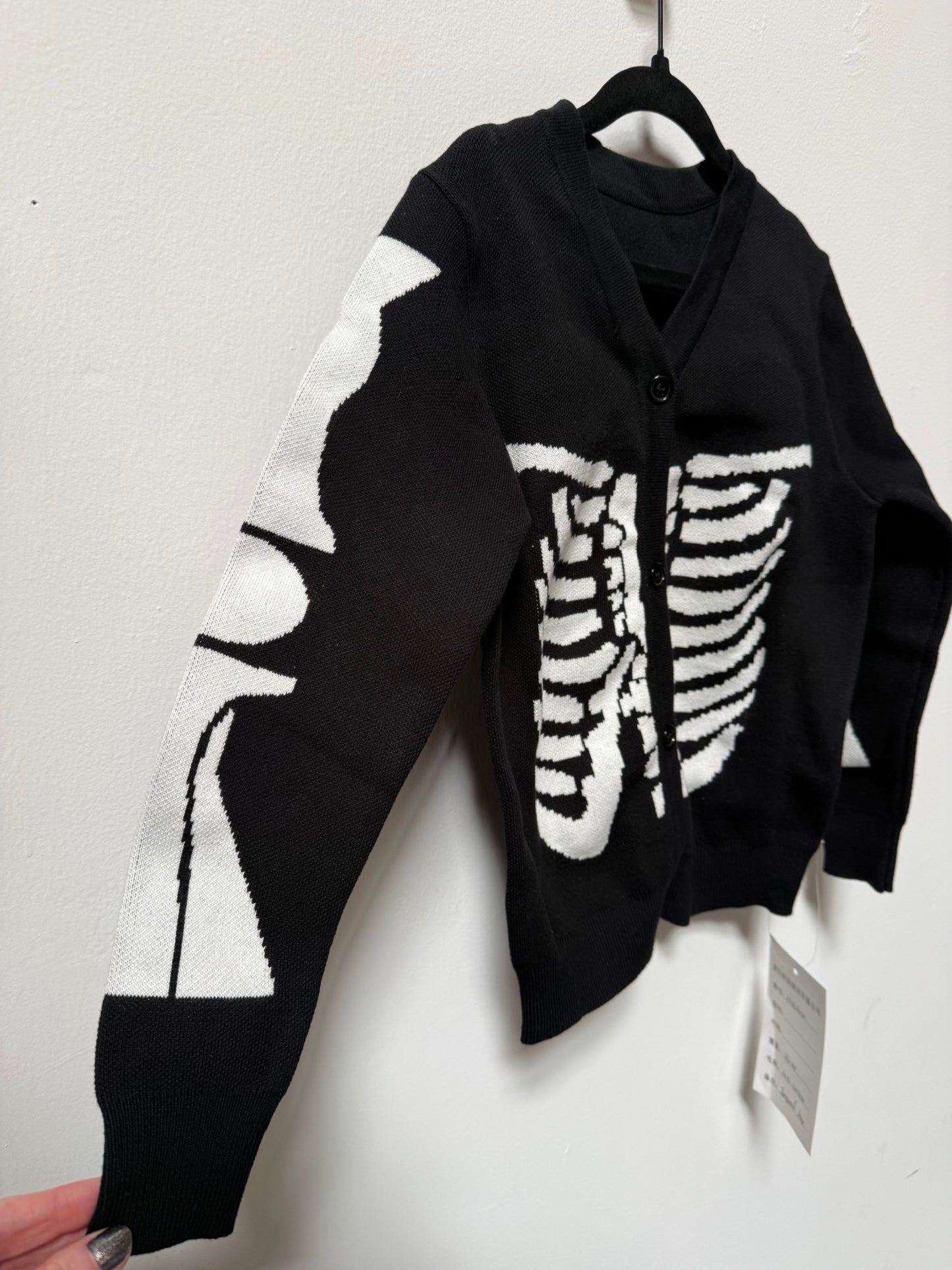 *SAMPLE* Skeleton Kids' Cardigan (Front Ribs Only) size 11 Years
