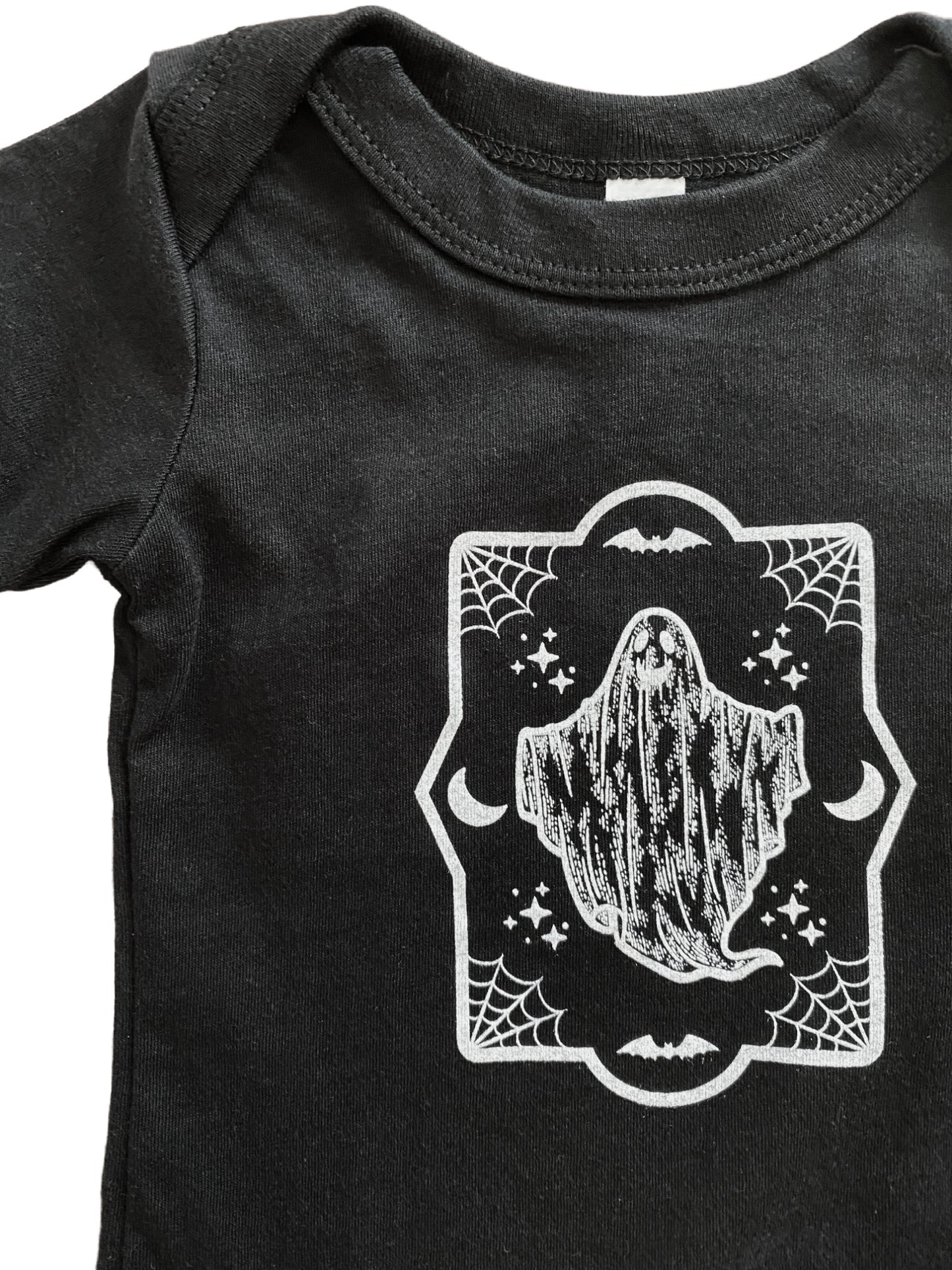 Ghost Cameo Onesie (Babies/Toddlers)