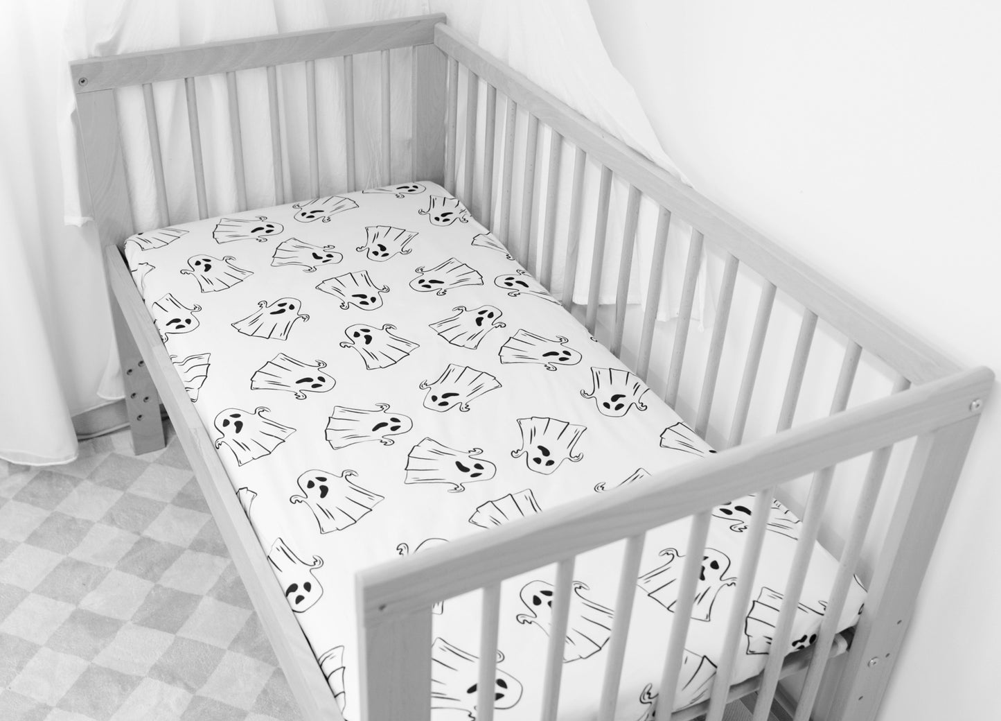 Ghostie Crib Sheet