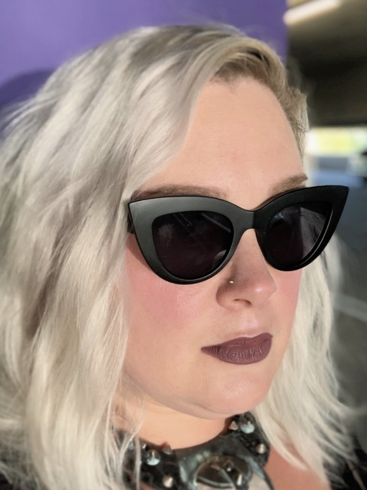 Lunettes de soleil œil de chat mates