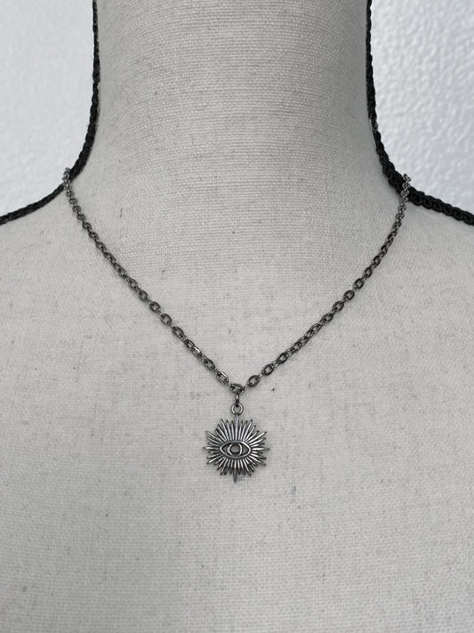 Oculara Necklace